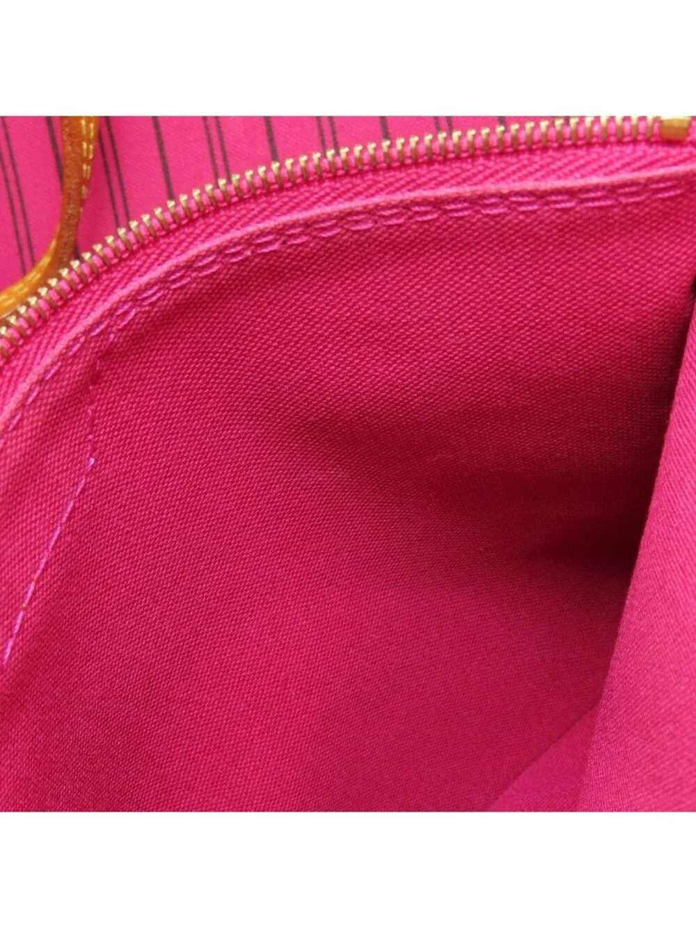 Louis Vuitton Neverfull MM Tote Monogram Canvas